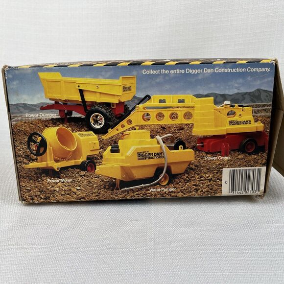 1984 Revell Digger Dan's Construction 4x4 Dump Truck Dozer Blade-  Works!‎ Rare! - Picture 16 of 16